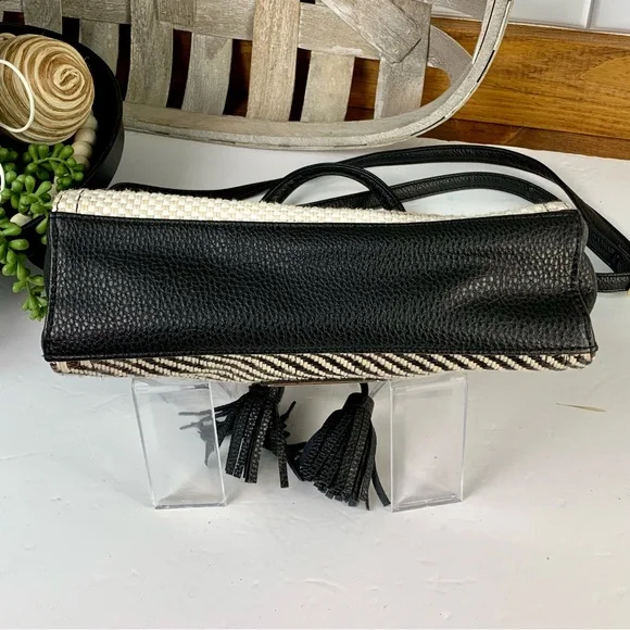 Nicole by Nicole Miller Crossbody Bag - Picture 9 of 11